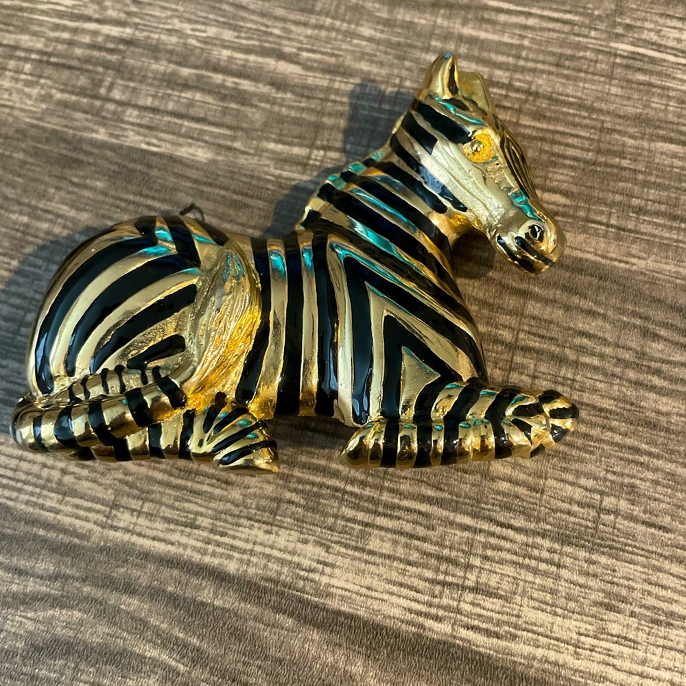 COPY - Rare fine Vintage Gold tone/Black Zebra Belt Buckle